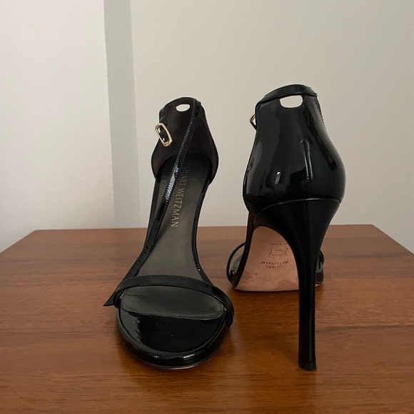 Stuart Weitzman ‘Nudist’ Heel - Picture 5 of 5